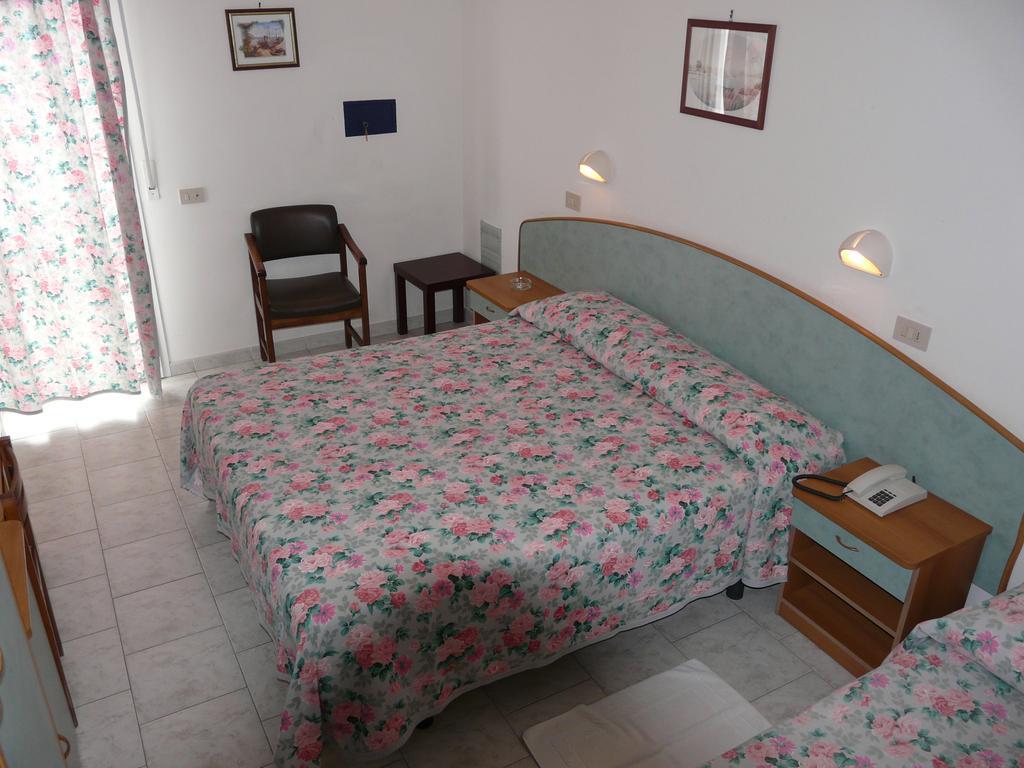 Hotel Vecchia Rimini Llido Degli Estensi Δωμάτιο φωτογραφία